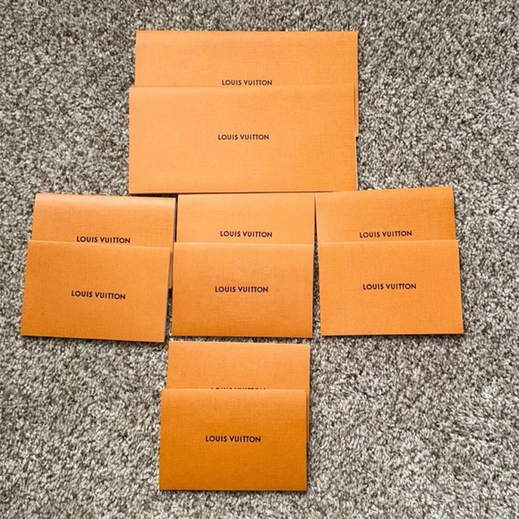 100% AUTHENTIC LOUIS VUITTON DUST BAGS,LACES (BLACK) RIBBON & 11 RECEIPT HOLDERS - Picture 6 of 9